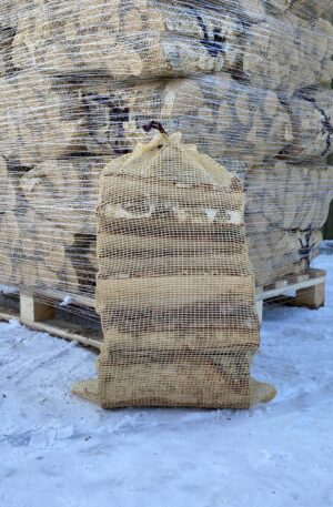 Garantert tørr bjørkeved. 40L sekk